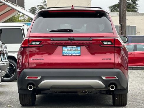 Used 2026 Toyota Grand Highlander AWD Hybrid image 5