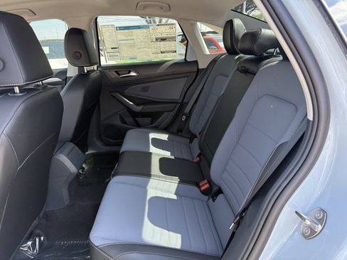 New 2026 Volkswagen Jetta SE FWD image 23