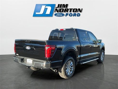 Used 2024 Ford F150 Lariat w/ FX4 Off-Road Package image 3
