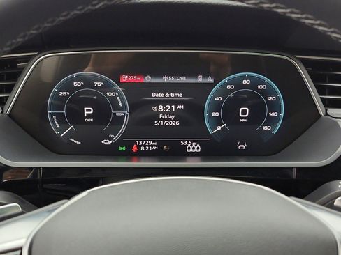 Used 2024 Audi Q8 e-tron Premium Plus w/ Premium Plus Package AWD/4WD image 9