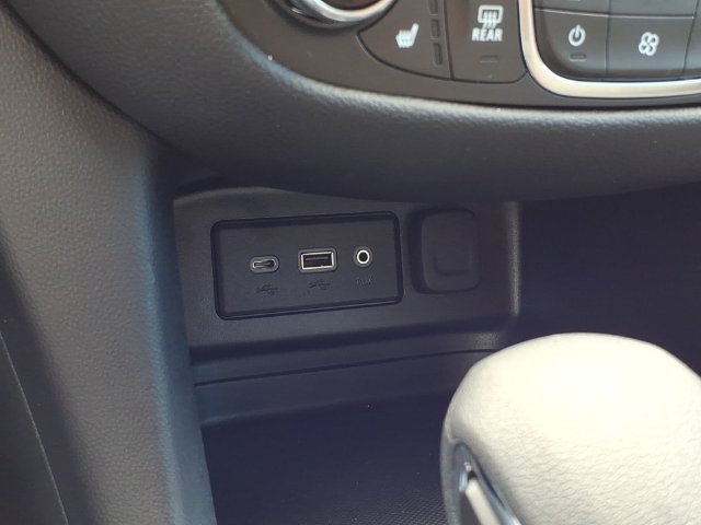 Used 2024 Chevrolet Equinox LT w/ LPO, Floor Liner Package FWD image 13