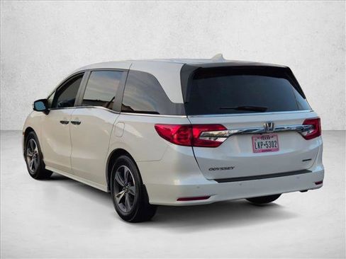 Used 2018 Honda Odyssey Touring image 8
