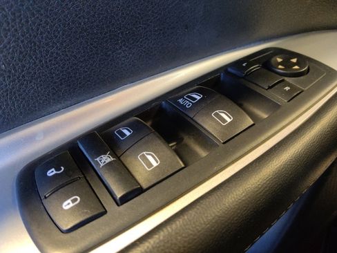 Used 2015 Dodge Journey American Value Package w/ Flexible Seating Group image 27