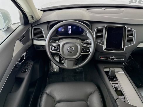 Certified 2025 Volvo XC90 B5 Core image 23