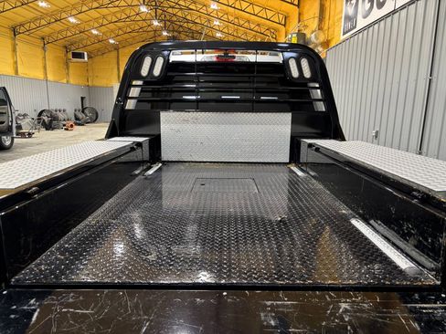 Used 2022 Ford F250 XL w/ Power Equipment Group image 22