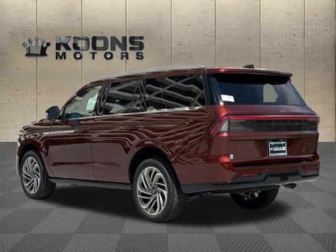 New 2027 Lincoln Navigator Reserve AWD/4WD image 6