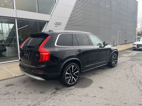 Used 2022 Volvo XC90 T6 Momentum w/ Advanced Package image 24