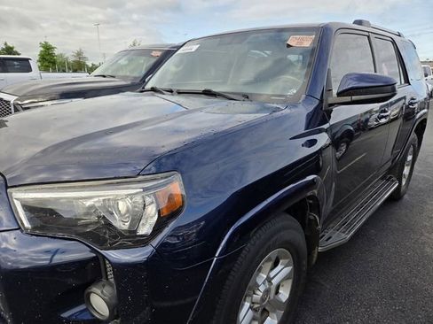 Used 2019 Toyota 4Runner SR5 image 5