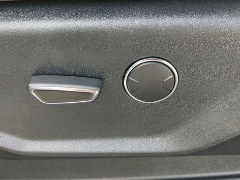 Certified 2017 Ford F150 XLT w/ Equipment Group 301A Mid image 26