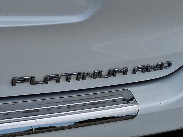 Used 2020 Toyota Highlander Platinum AWD/4WD image 30