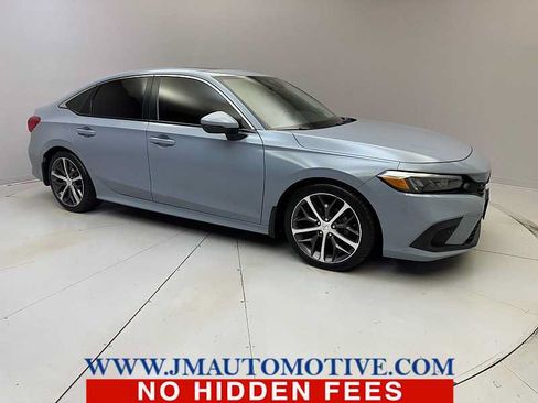 Used 2022 Honda Civic Touring image 7