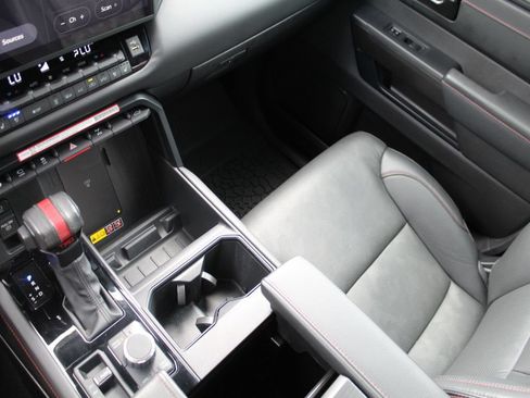 Used 2025 Toyota Tundra TRD Pro AWD/4WD image 20