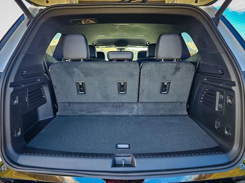 New 2026 Buick Enclave Sport Touring w/ Power Package image 38