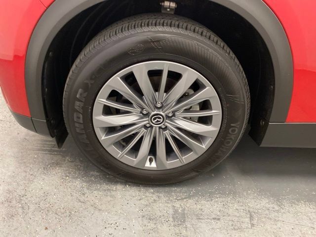 Certified 2024 MAZDA CX-90 3.3 Turbo w/ Preferred Plus AWD/4WD image 31