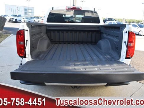 Certified 2022 Chevrolet Colorado W/T image 9