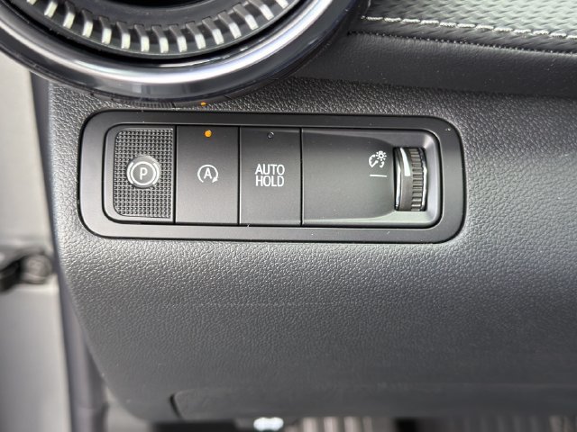 New 2027 Chevrolet Equinox LT w/ LPO, Floor Liner Package FWD image 16