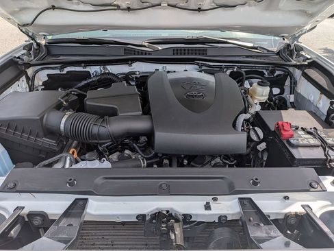 Used 2023 Toyota Tacoma SR AWD/4WD image 30