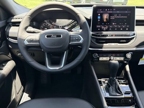 New 2026 Jeep Compass Latitude AWD/4WD image 27