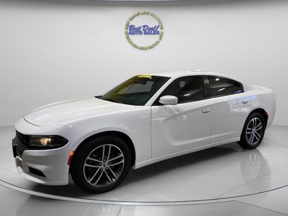Used 2019 Dodge Charger SXT