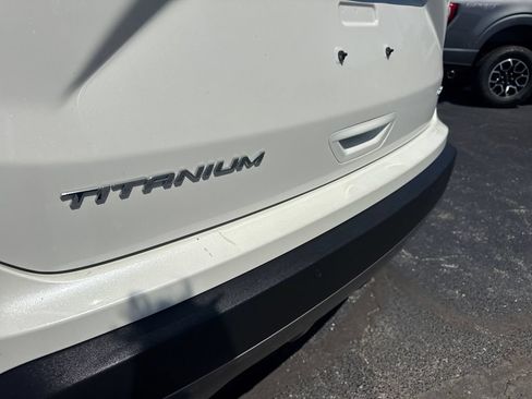 Used 2023 Ford Edge Titanium w/ Equipment Group 301A AWD/4WD image 11
