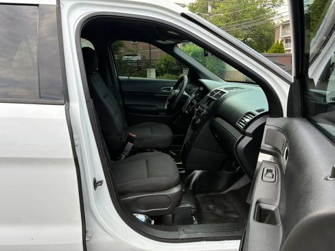 Used 2016 Ford Explorer 4WD Police Interceptor w/ Ready For The Road Package image 13