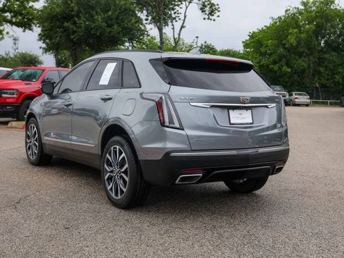 Certified 2023 Cadillac XT5 Sportv w/ Technology Package image 3