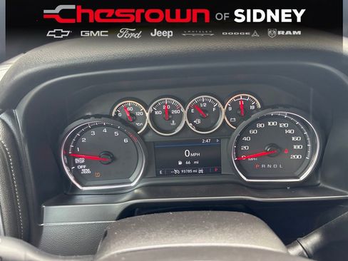 Used 2019 Chevrolet Silverado 1500 RST AWD/4WD image 9