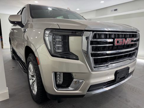 Used 2021 GMC Yukon XL SLT w/ Rear Media and Nav Package image 8