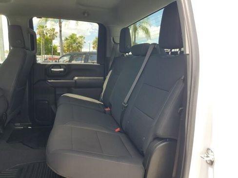 Used 2025 Chevrolet Silverado 2500 Custom w/ Custom Convenience Package RWD image 18
