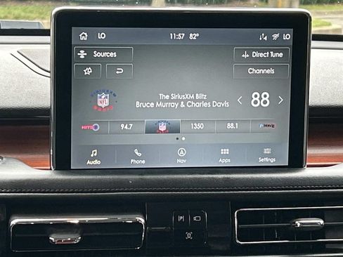 Used 2021 Lincoln Aviator Reserve AWD/4WD image 28