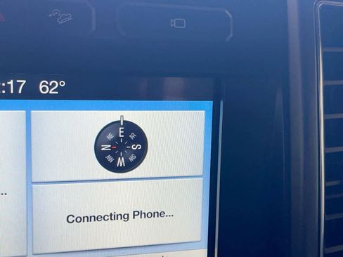 Used 2018 Ford F350 XLT w/ XLT Premium Package image 18