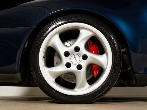 Used 1998 Porsche 911 image 44