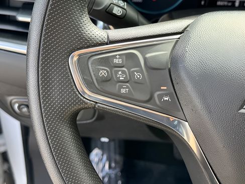 Used 2020 Chevrolet Equinox LS FWD image 29