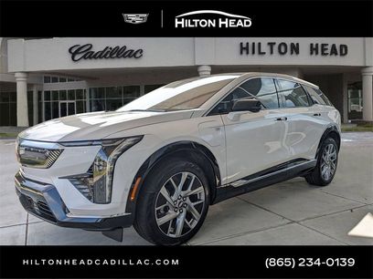 New 2025 Cadillac Optiq Luxury 1