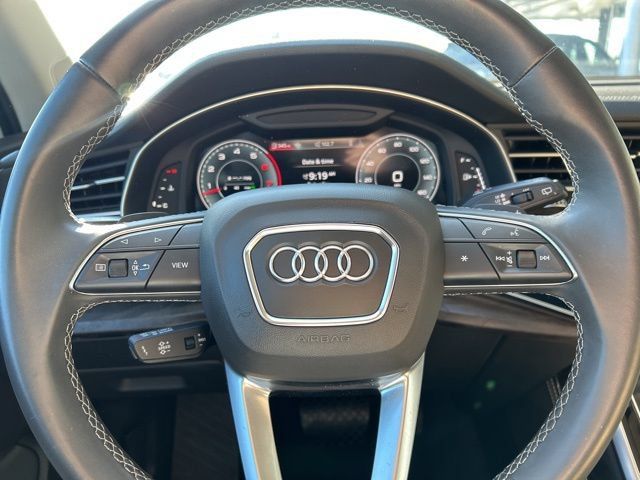 Used 2025 Audi Q7 3.0T Premium Plus AWD/4WD image 7