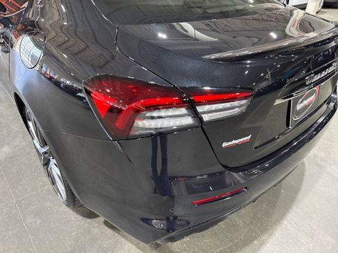 Used 2022 Maserati Ghibli Trofeo image 44