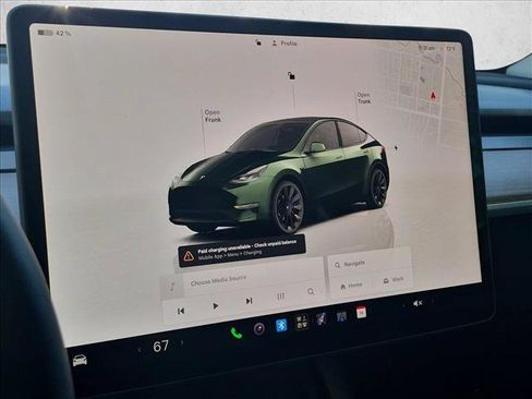 Used 2023 Tesla Model Y Long Range AWD/4WD image 9