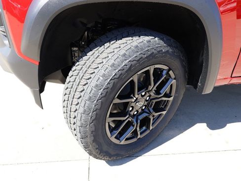 New 2026 Chevrolet Colorado Trail Boss AWD/4WD image 37
