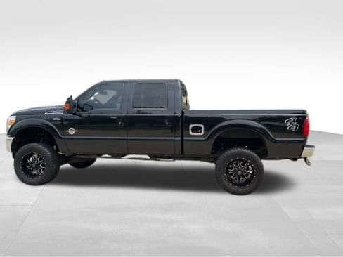 Used 2015 Ford F250 Lariat w/ Lariat Ultimate Package AWD/4WD image 6