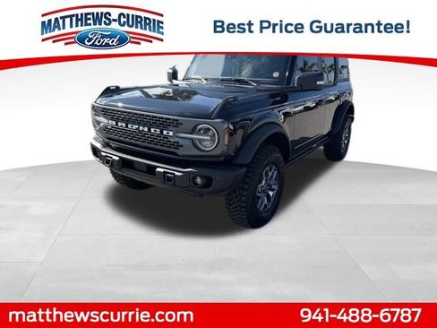 New 2025 Ford Bronco Badlands image 7