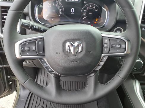 New 2026 RAM 1500 Big Horn AWD/4WD image 24
