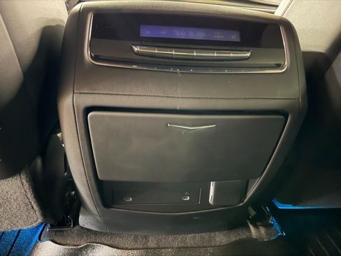 Certified 2022 Cadillac Escalade Sport AWD/4WD image 20