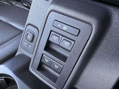 Used 2025 Ford Bronco Badlands AWD/4WD image 27