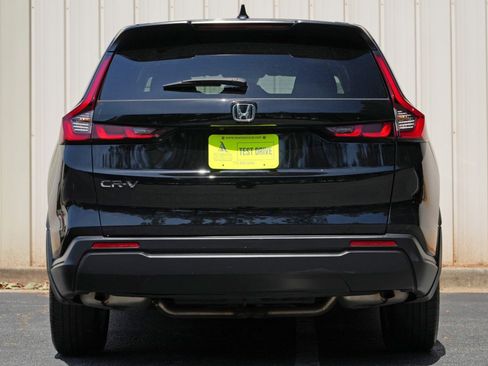 Used 2023 Honda CR-V EX image 10