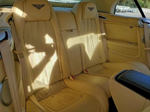 Used 2014 Bentley Continental GT image 9