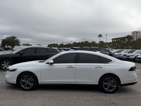 Used 2023 Honda Accord EX image 8