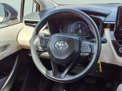 Used 2026 Toyota Corolla LE FWD image 13