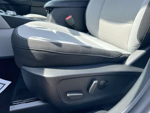 Used 2024 Ford Escape Active FWD image 16