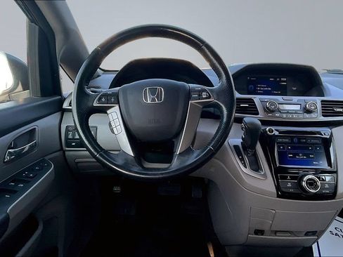 Used 2016 Honda Odyssey EX-L image 8