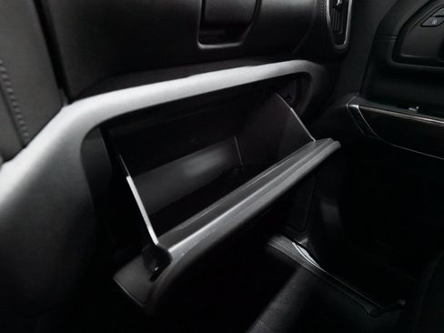 Used 2021 Chevrolet Silverado 2500 LTZ w/ LTZ Convenience Package image 29